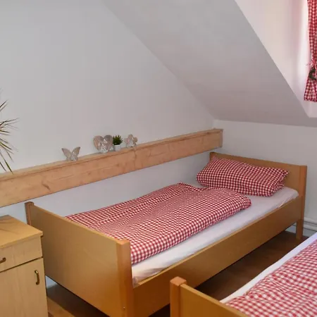 Мини-отель Naturfreundehaus Veilbronn 3*